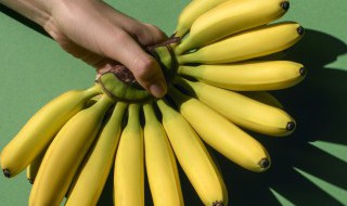 香蕉皮煮水功效与作用及禁忌 香蕉皮煮水的好处有哪些