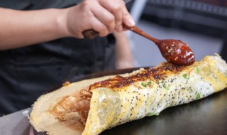 煎饼果子的酱怎么熬制 煎饼果子的酱料调制配方