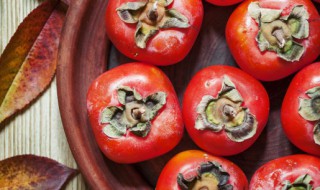 柿子可以和橘子一起吃吗 柿子和橘子能够一起食用吗