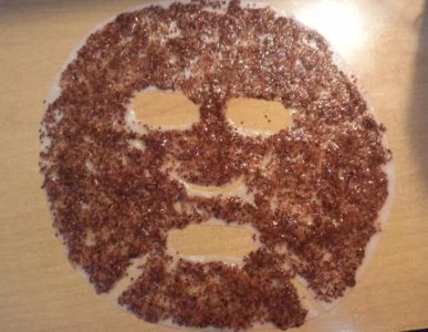 海藻面膜用什么水调最好 海藻面膜怎么调敷均匀效果最好