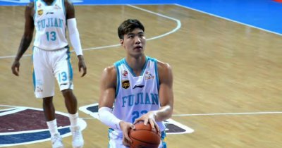 王增杰退出cba原因 放弃CBA职业赛场成为网红球员