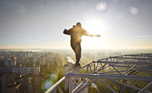 恐高的人不敢看的图片