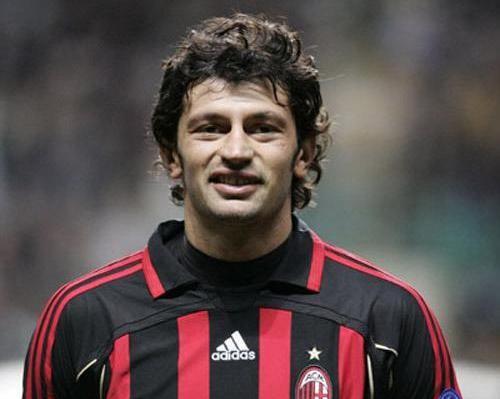 足球弱国的足球巨星