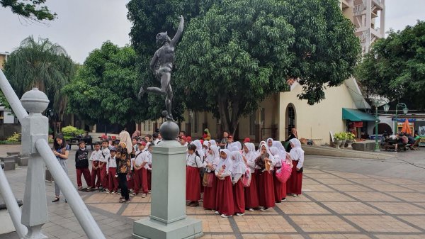 雅加达是哪个国家的城市