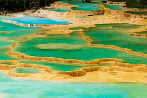 黄龙海拔高度是多少米高