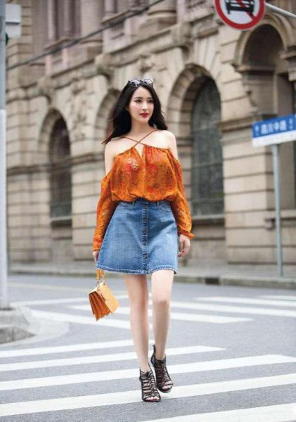 罗马鞋搭配什么衣服好看