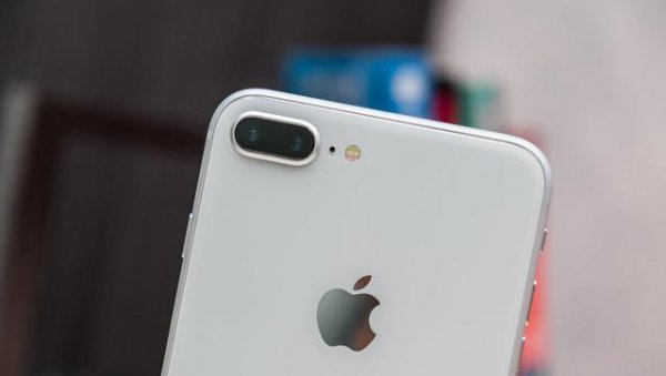 苹果8plus值得买吗