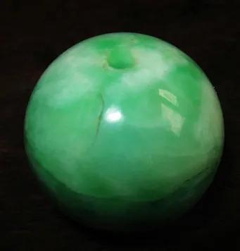 玉越戴越通透是什么原因