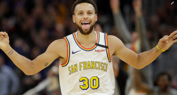 库里是黑人还是白人