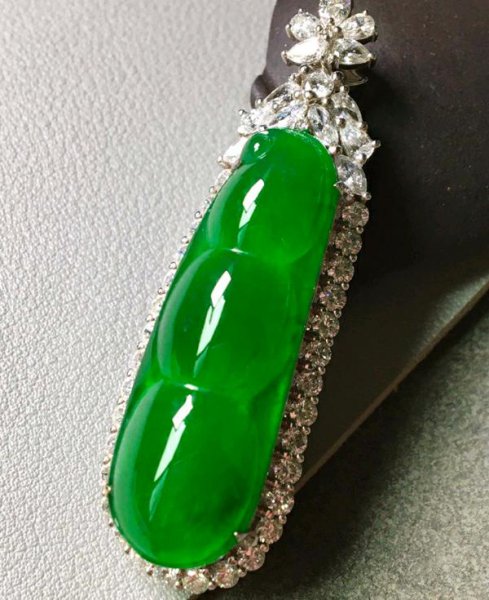 翡翠和玉的区别是什么