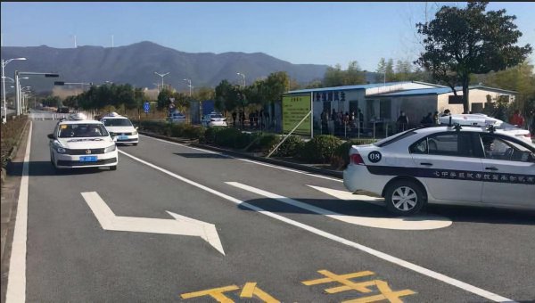 科目三女生一般练多久可以考试