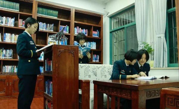 海军航空大学在哪个城市