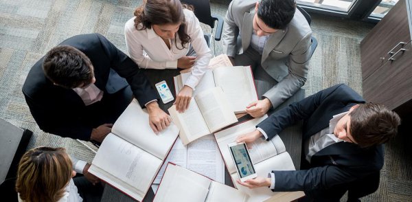 律师工资一月一般多少