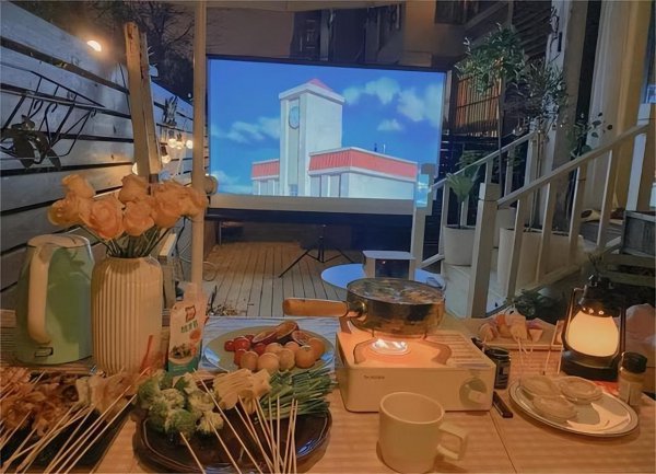 一楼带院子的房子真实感