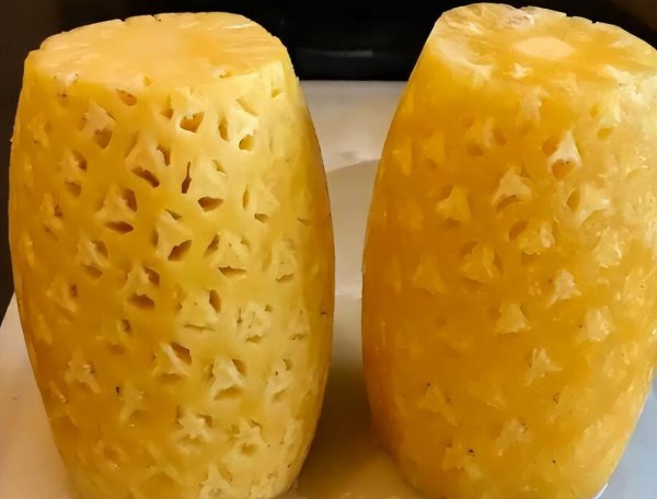 和菠萝长得一样水果叫什么名字