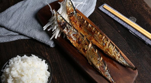 中国人为什么不吃秋刀鱼的原因