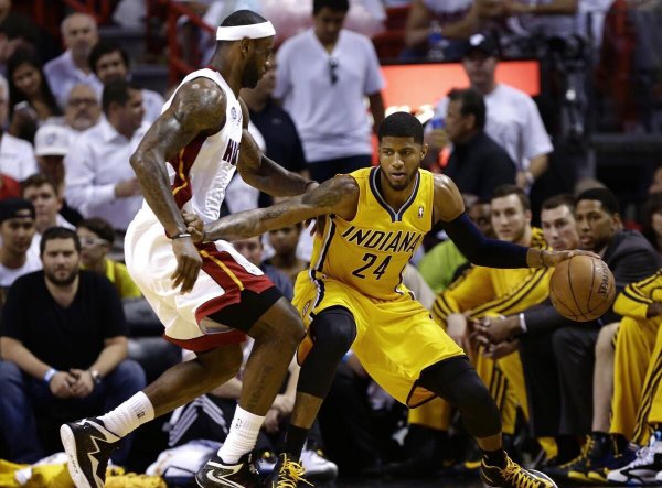 篮球大前锋和小前锋的区别