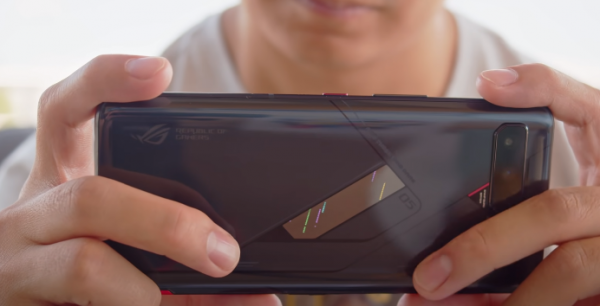 苹果13promax多重量多少克