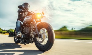 头盔透明镜片起雾解决方法 头盔透明镜片起雾怎么处理