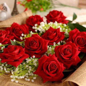 怎么让玫瑰花保持长久一点 花店买的玫瑰花保持的新鲜更久