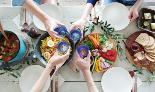 入座礼仪有哪些注意事项 入座礼仪有什么需要注意的事项