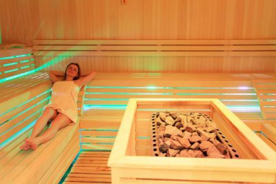 第一次去汗蒸房步骤 女生第一次去汗蒸需要带什么东西