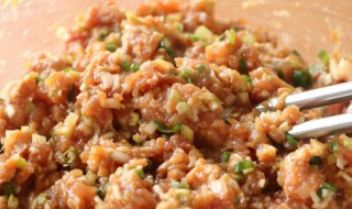 猪肉买什么部位做馅料 猪肉适合买哪个部位做馅料