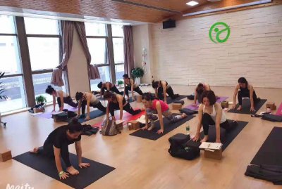 想当瑜伽老师需要具备什么条件 瑜伽老师具备哪些能力