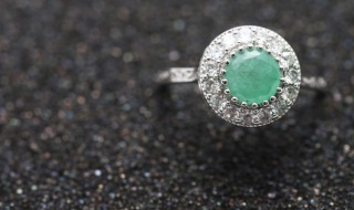 佩戴墨翠有什么好处 佩戴墨翠有哪些好处