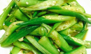 秋葵可以不焯水直接炒着吃吗 秋葵能不能不焯水直接炒着吃呢