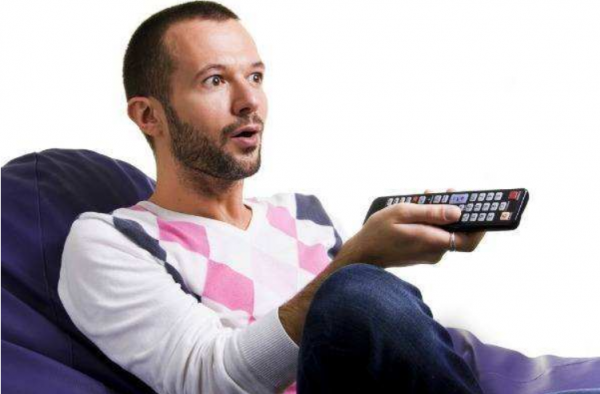 家里遥控器找不到了怎么办