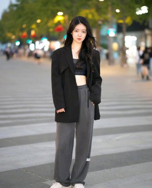 阔腿裤配什么上衣冬季