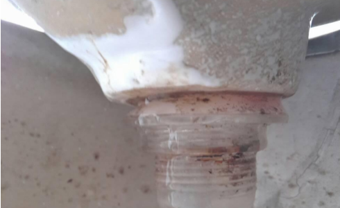 洗手台下面漏水怎么修