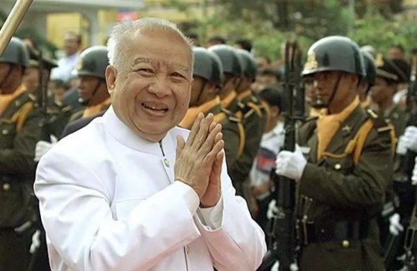 中国为何养着西哈努克