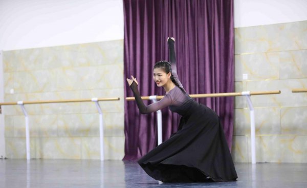 体育舞蹈包括哪几种舞蹈种类