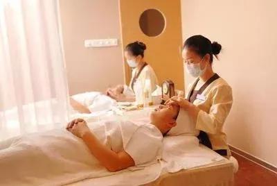 女孩子千万不要学美容