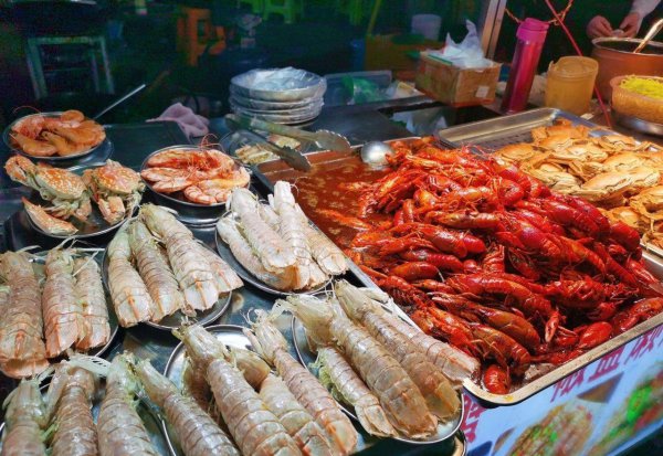 南宁夜市最热闹的地方在哪