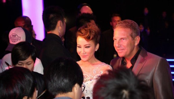 李玟老公简历及个人资料简介