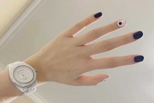 指甲油怎么涂好看又简单