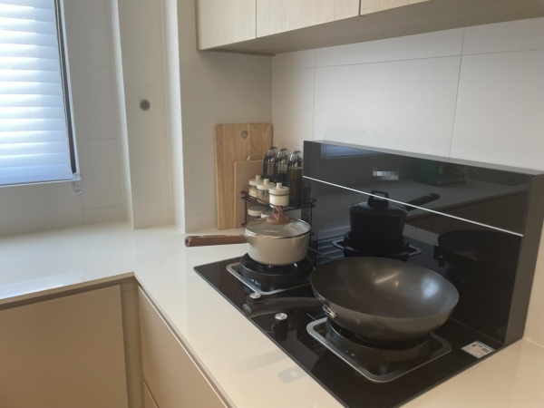 燃气灶按下去没声音打不着火