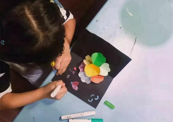 幼儿园教师节送什么礼物合适