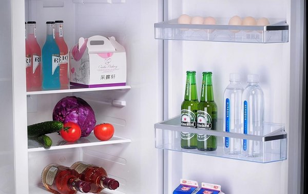 冰箱发臭是什么原因怎么处理