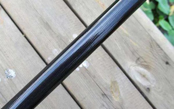 哪种鱼竿的质量比较好又耐用