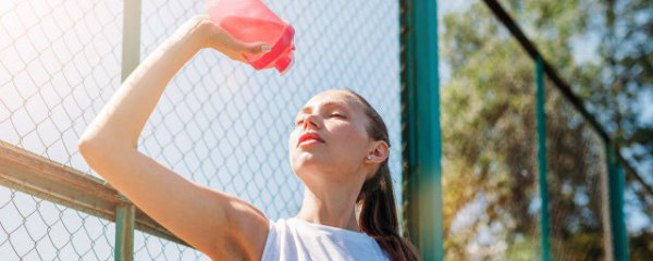学生杯子刻什么字最好