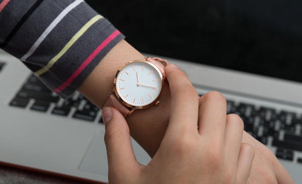 生日送表代表什么意思呢