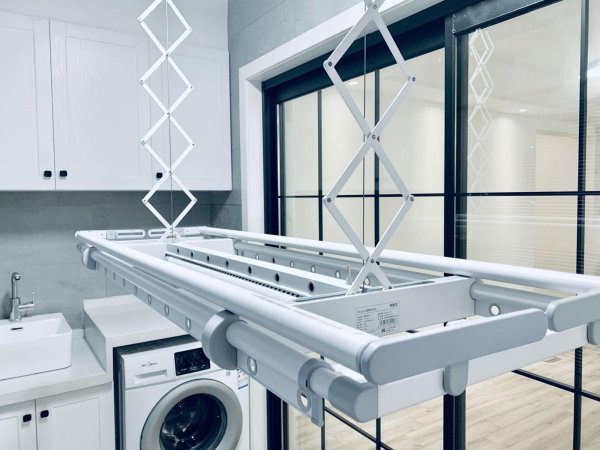 电动衣架和手摇衣架哪个耐用