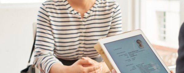 职场新人谈薪注意事项