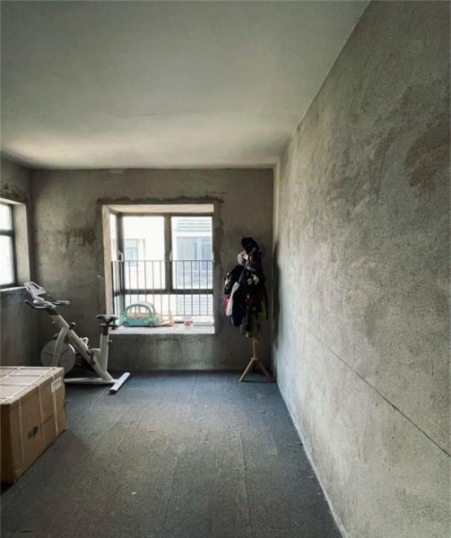 现在流行住毛坯房