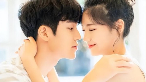 怎样判断女生是不是初吻