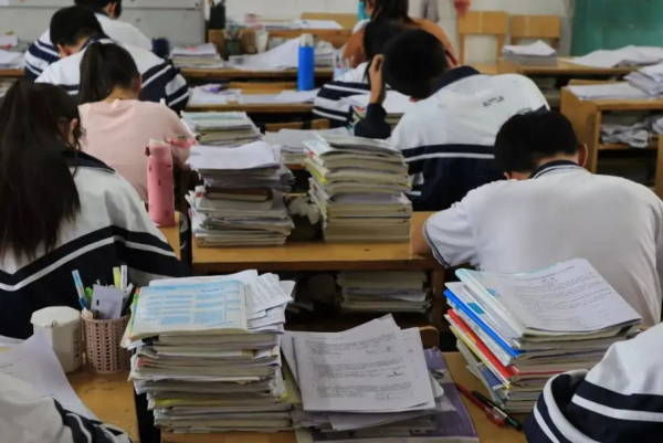 高考卷子难度排行榜